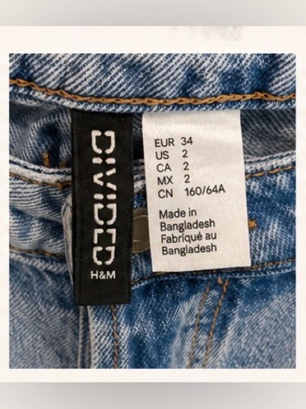 ☀️H&M Divided Light Wash High-Rise Denim Bermuda Shorts | Size 2 - Picture 8 of 11